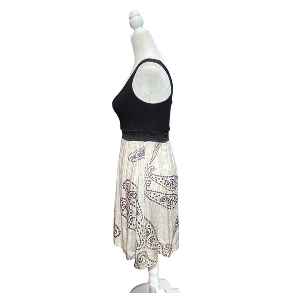vintage Indah Tank Style Dress with and Silk patterned paisley print bottom - Picture 2 of 11